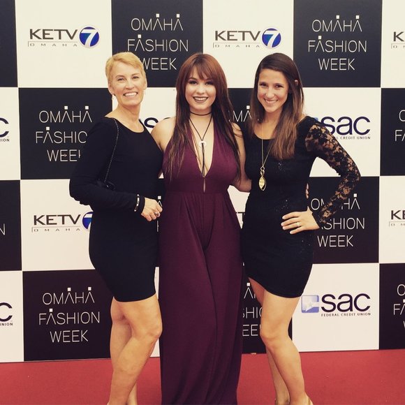 Meet The Posher - Picture 5 of 8